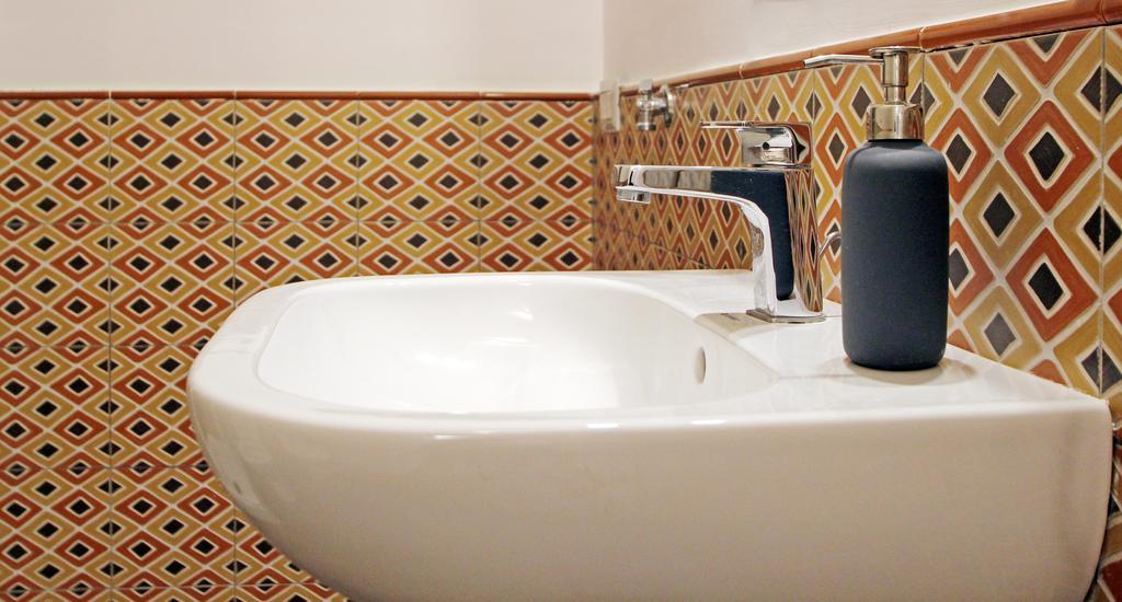 Casa Dante - Historic Apartment In The Perfect Naples Location Εξωτερικό φωτογραφία